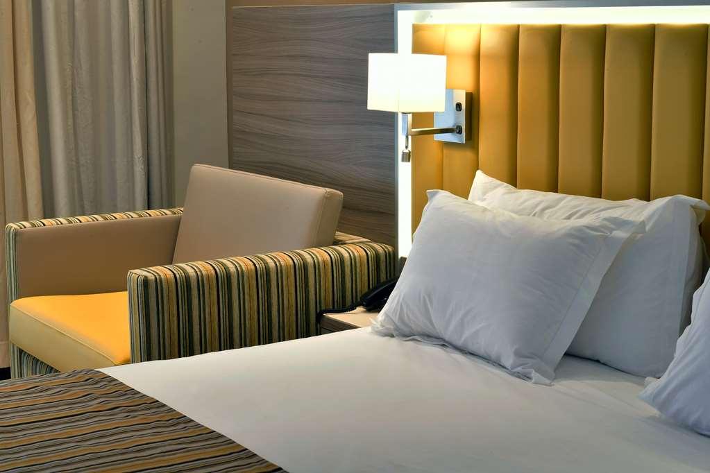 Tulip Inn Naya Algiers Стая снимка
